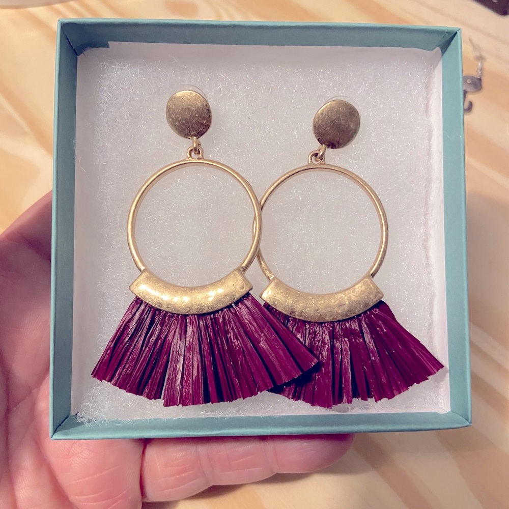 Maroon dangle earrings